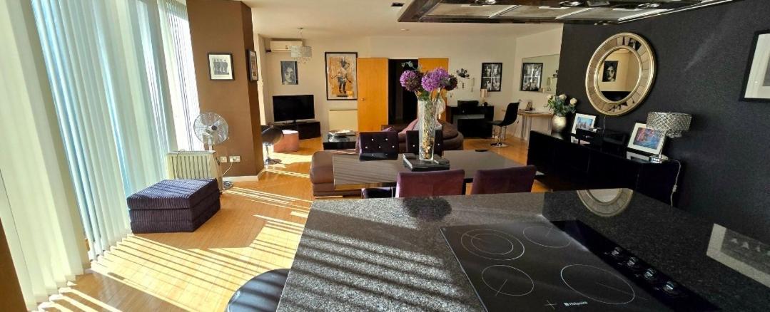 Luxury Apartment Best Location In Liverpool City Center Exterior photo